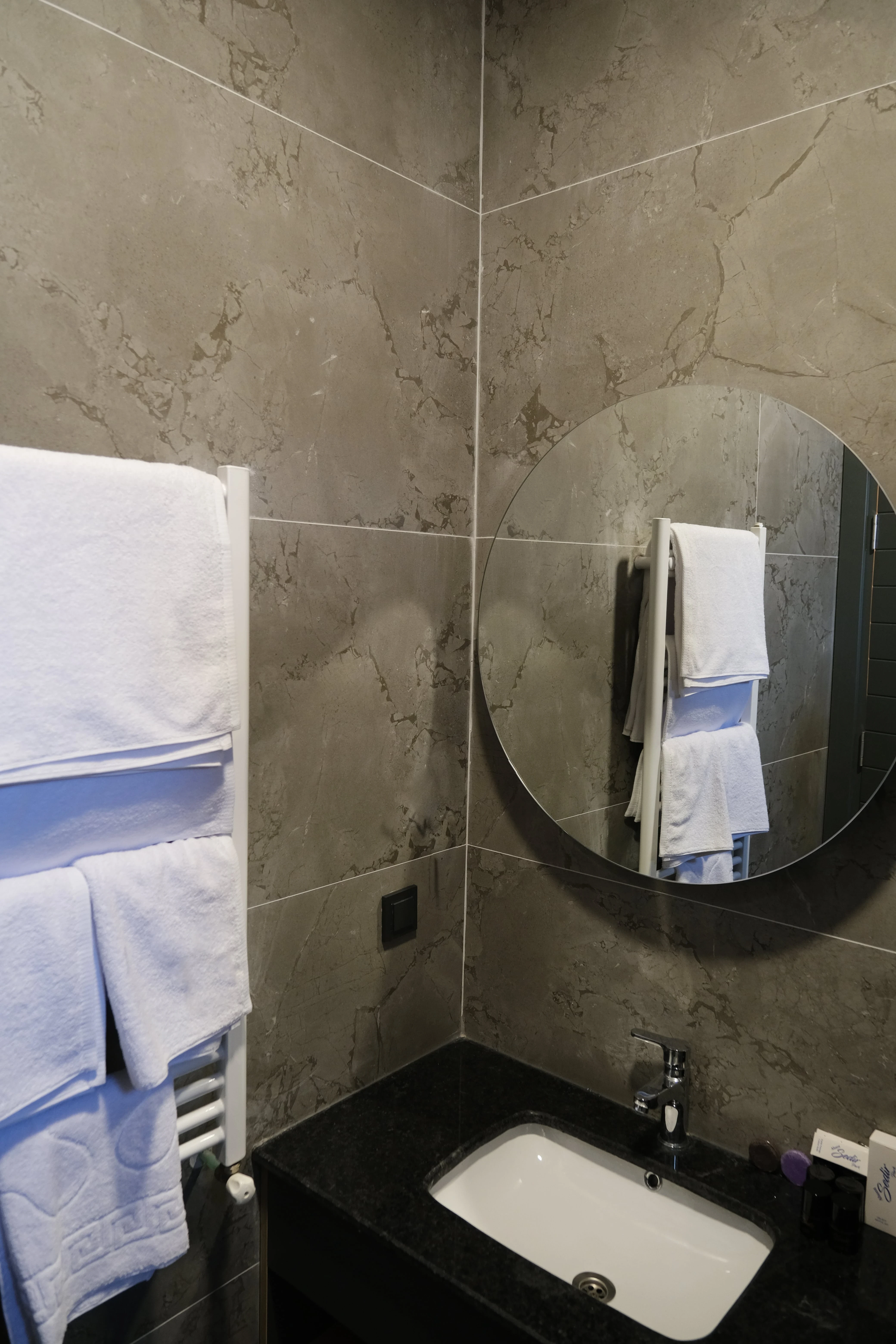 deluxe-oda-jakuzi-ve-somineli-0