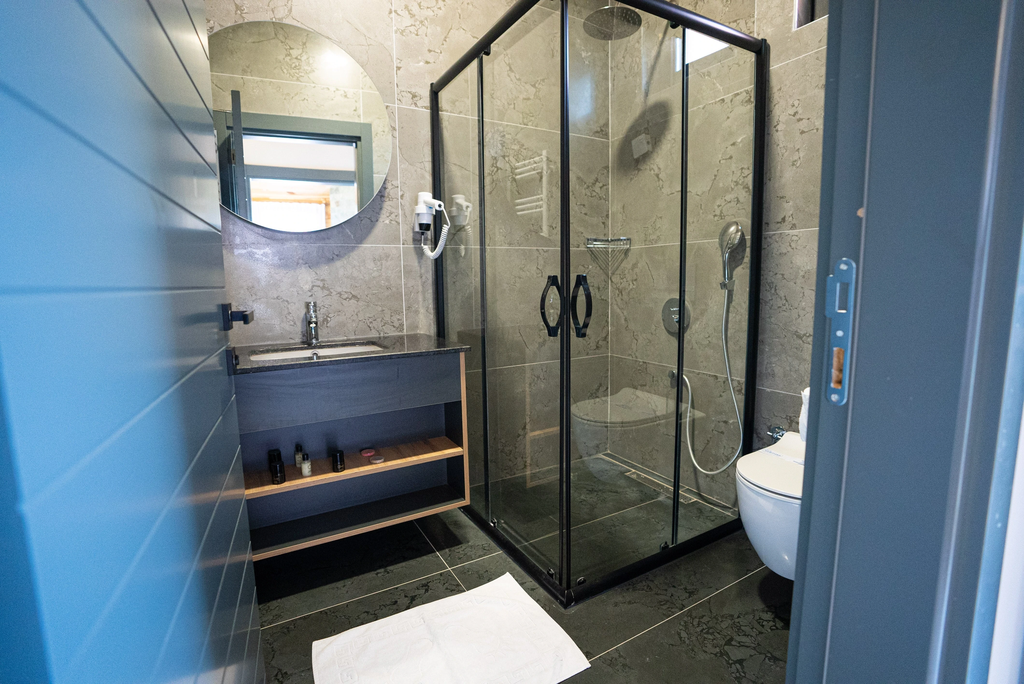 deluxe-oda-jakuzi-ve-somineli-0